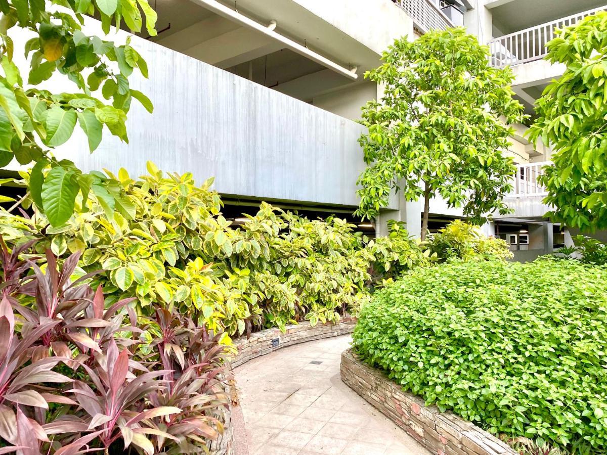 Frost At Manhattan Heights Towerb Apartment Manila