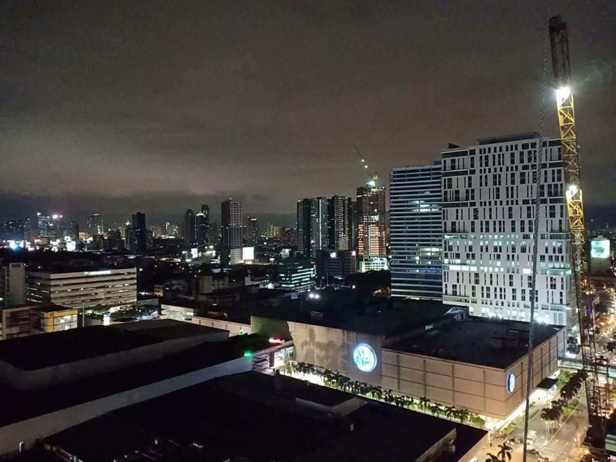 Frost At Manhattan Heights Towerb Manila